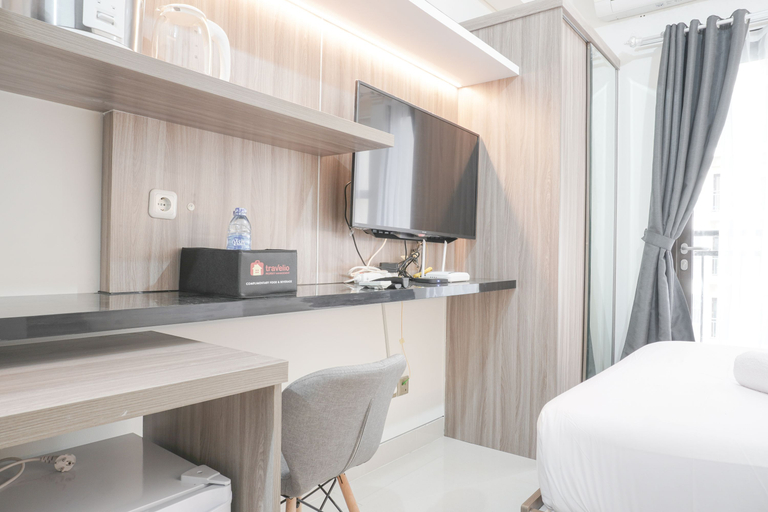 Bedroom 2, Nice Studio at 11th Floor Transpark Cibubur Apartment By Travelio, Depok