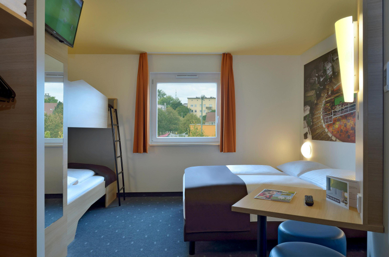 Bedroom 3, B&B Hotel Augsburg-Süd, Augsburg