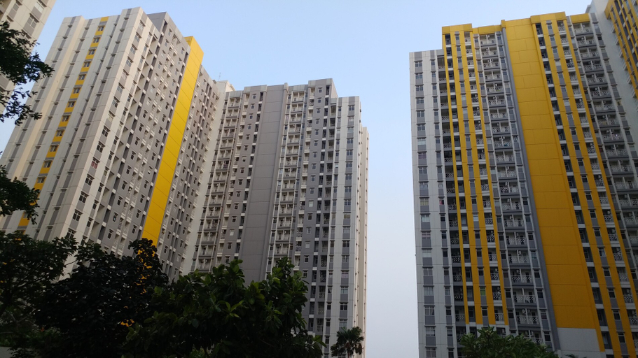 Exterior & Views 3, Comfortable 2BR Apartment at Springlake Summarecon Bekasi By Travelio, Bekasi