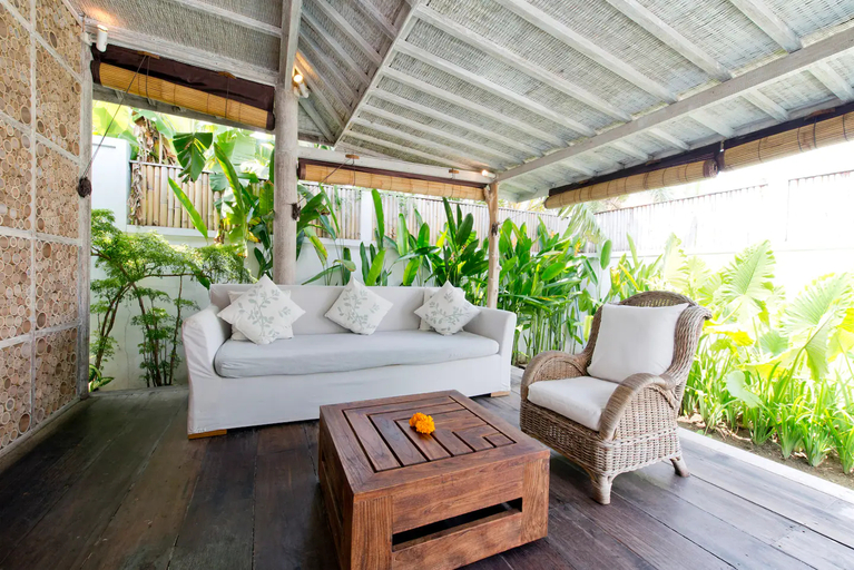 Public Area, Villa Layla: Charming 2BR Villa in Oberoi - Prime Location, Badung