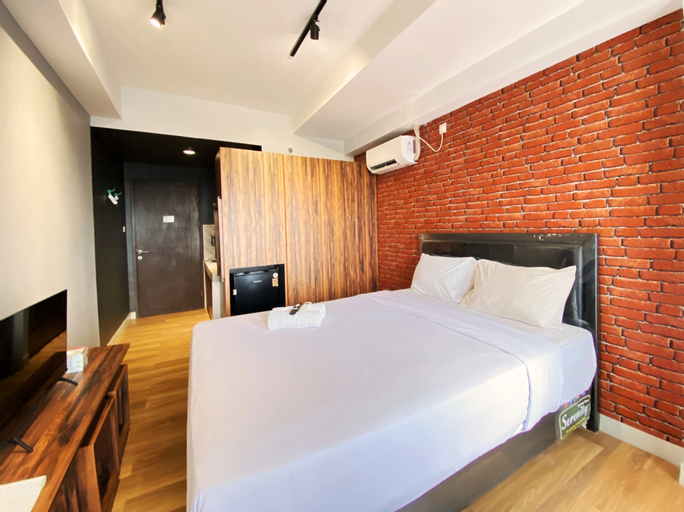 Comfort Studio Room at Mekarwangi Square Cibaduyut Apartment By Travelio, Bandung