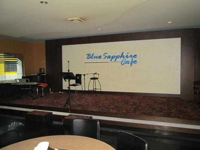 Business Facilities 25