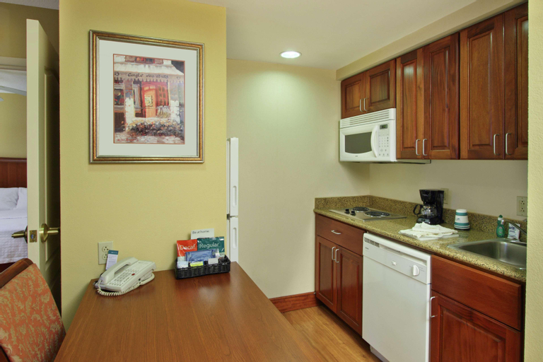 Dining Room 14