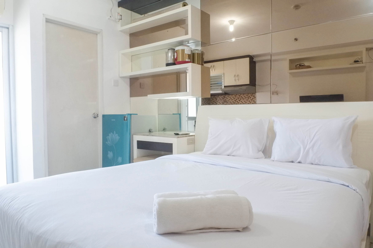Bedroom 5, Luxurious and Cozy Studio Apartment at Educity Surabaya By Travelio, Surabaya