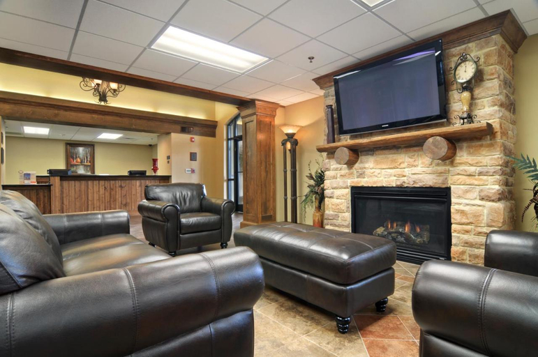 Public Area 2, Quality Inn & Suites, Putnam
