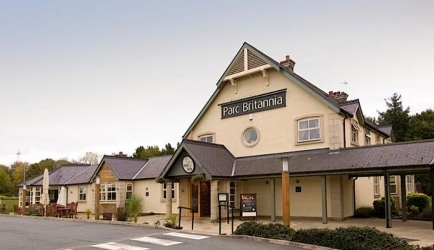 Exterior & Views 2, Premier Inn Bangor - Gwynedd North Wales, Gwynedd