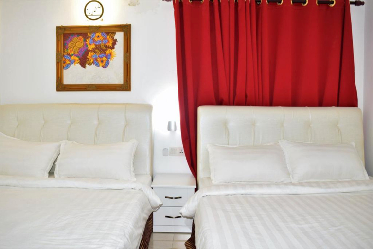 Bedroom 12