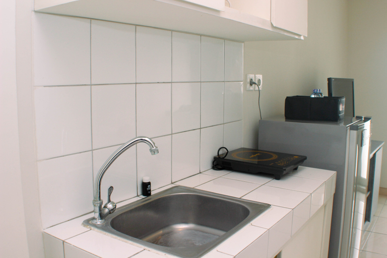 Others 2, Modern Look and Homey Studio Apartment at Springlake Summarecon Bekasi By Travelio, Bekasi
