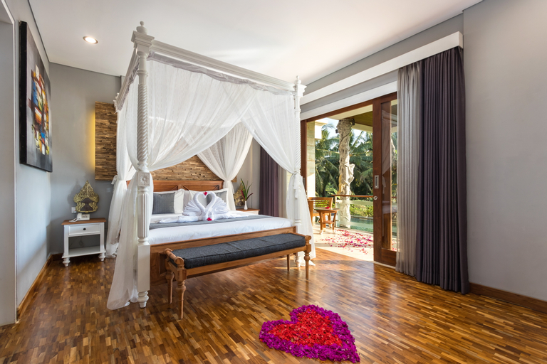 Bedroom 8
