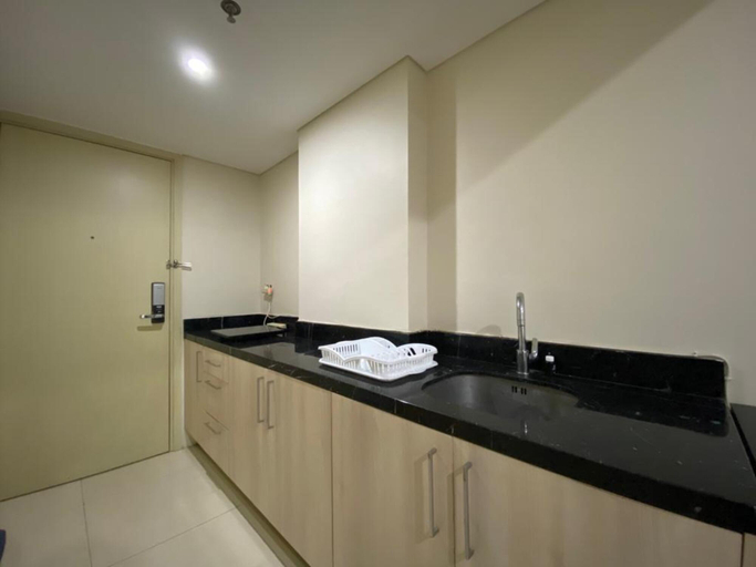 Others 4, New and Homey Studio Apartment at Warhol (W/R) Residence By Travelio, Semarang