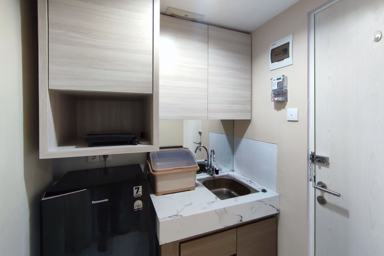 Others 2, Comfortable and Modern 1BR without Living Room at Amartha View Apartment By Travelio, Semarang