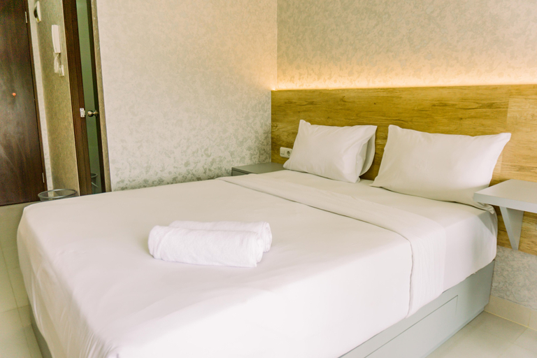 Bedroom 3, Fancy and Nice Studio Room at Transpark Bintaro Apartment By Travelio, Tangerang Selatan