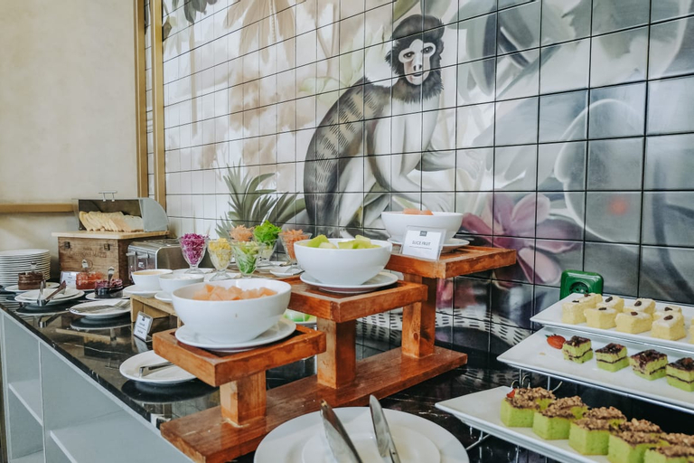 Food & Drinks 8