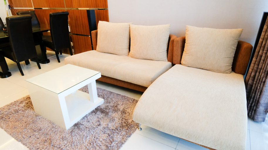 Exterior & Views 2, Luxurious 2BR at The Via and The Vue Ciputra World Apartment By Travelio, Surabaya