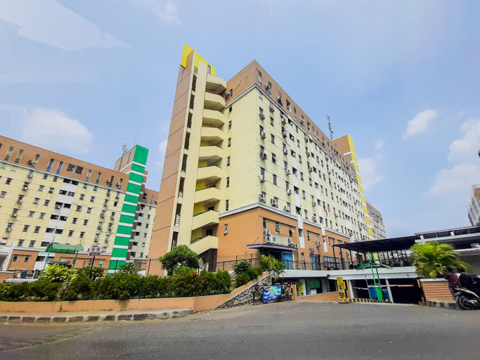 Exterior & Views, Cozy Studio at The Modern Golf Apartment By Travelio, Tangerang