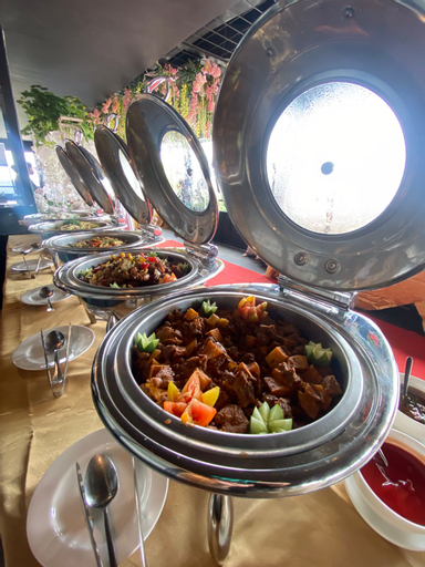 Food & Drinks 6