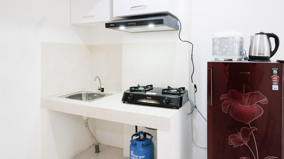 Others 4, Homey 2BR at Puncak Permai Apartment By Travelio, Surabaya