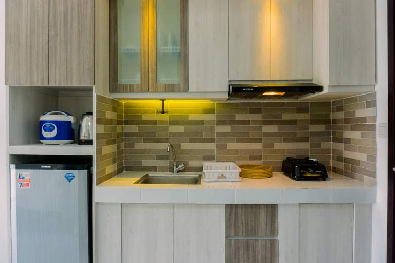 Others 2, Elegant and Nice Studio Casa De Parco Apartment near ICE BSD By Travelio, Tangerang
