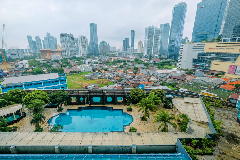 Sport & Beauty, Elegant and Comfy 1BR Apartment at Bellagio Residence By Travelio, South Jakarta