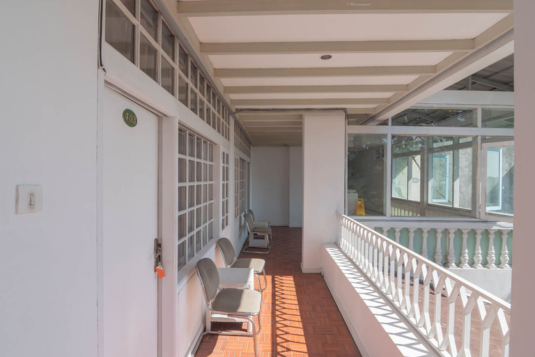 Public Area 3, RedDoorz near Farm House 4, Bandung