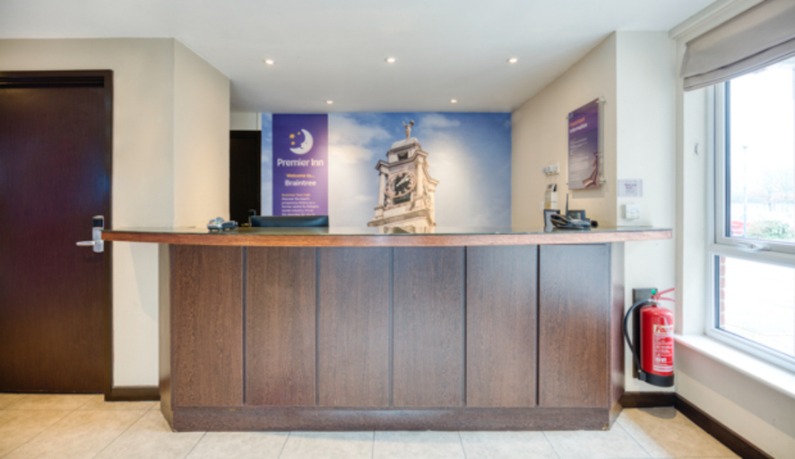 Public Area 2, Premier Inn Braintree - A120, Essex