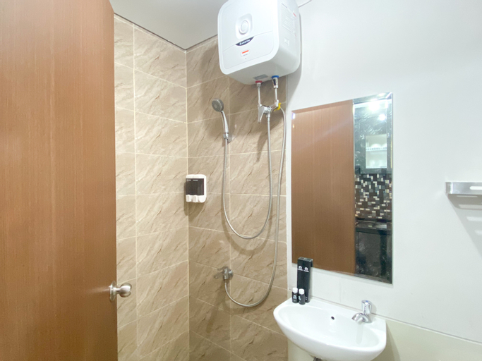 Bedroom 4, Modern Studio at 12th Floor Transpark Juanda Bekasi Timur Apartment By Travelio, Bekasi