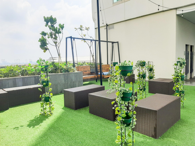 Others 5, Restful and Comfortable Studio Apartment at B Residence By Travelio, Tangerang Selatan