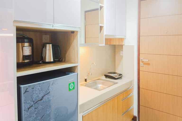 Others 4, Comfort Studio Room at Vida View Makassar Apartment By Travelio, Makassar