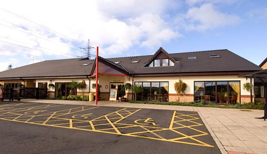 Exterior & Views 4, Premier Inn Blackburn South - M65 J4, Blackburn with Darwen
