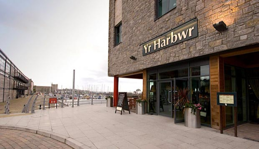 Exterior & Views 3, Premier Inn Caernarfon, Gwynedd