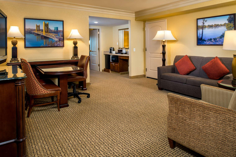 Bedroom 3, Embassy Suites by Hilton Sacramento Riverfront Pro, Sacramento