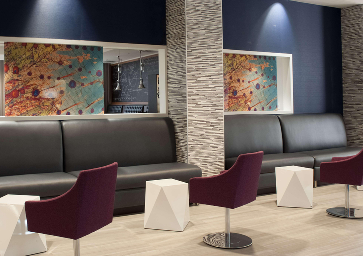 Public Area 2, Embassy Suites by Hilton Raleigh Crabtree, Wake