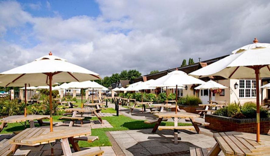 Food & Drinks 4, Premier Inn Bedford - Priory Marina, Bedfordshire