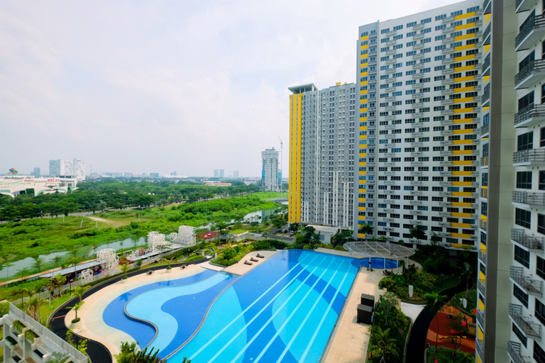 Exterior & Views 3, Fancy and Comfy 2BR Apartment at Springlake Summarecon By Travelio, Bekasi