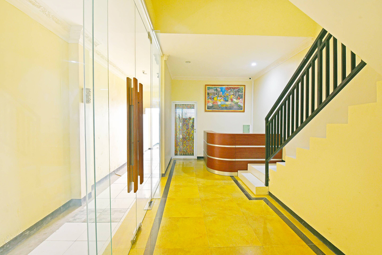 Public Area 5, OYO 91351 87 Guest House, Denpasar