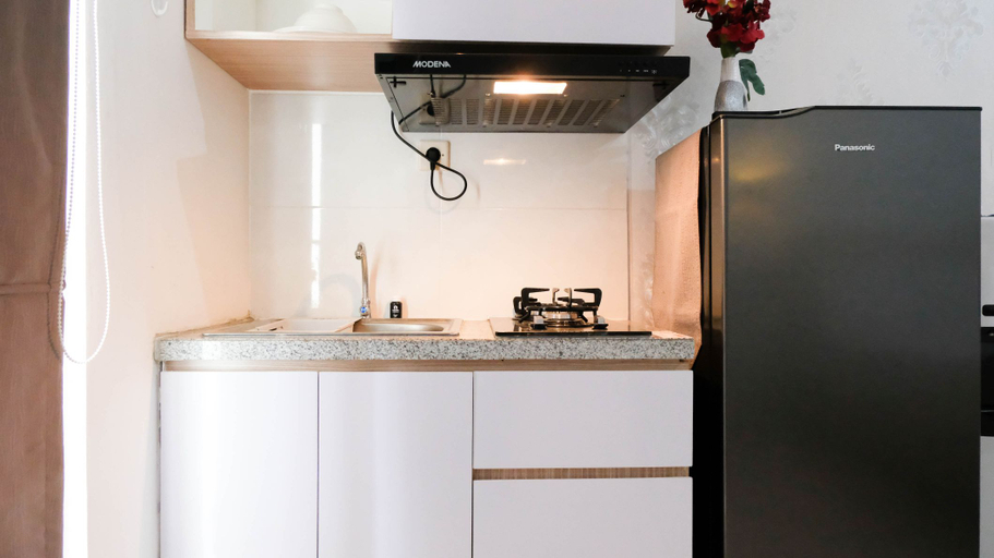 Others 2, Cozy Stay and Modern Studio Apartment at Gunawangsa Tidar By Travelio, Surabaya