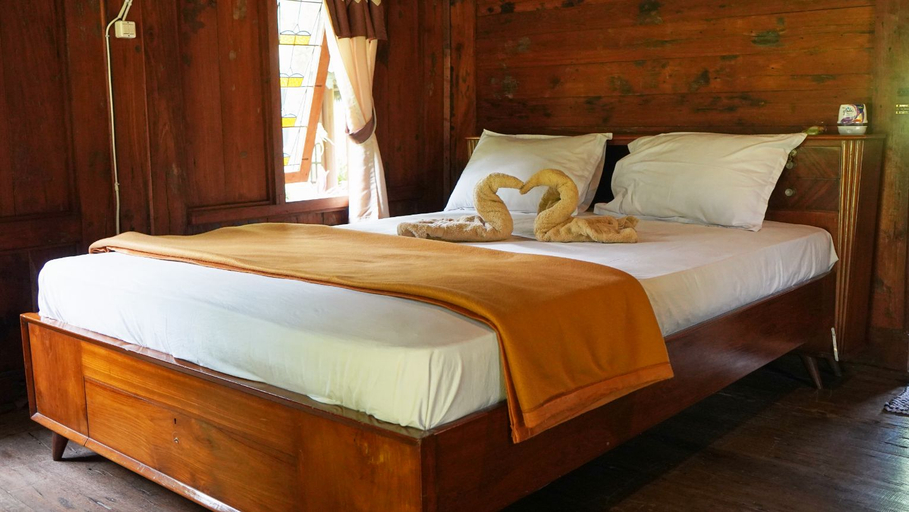 Bedroom 3, Katumbiri Resort and Villa by Tripletree, Bogor