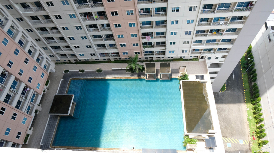 Sport & Beauty 5, Homey and Comfy Studio at Puncak Bukit Golf Surabaya Apartment By Travelio, Surabaya