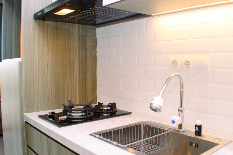 Others 4, Comfy Studio Apartment at LRT City Jatibening By Travelio, Bekasi