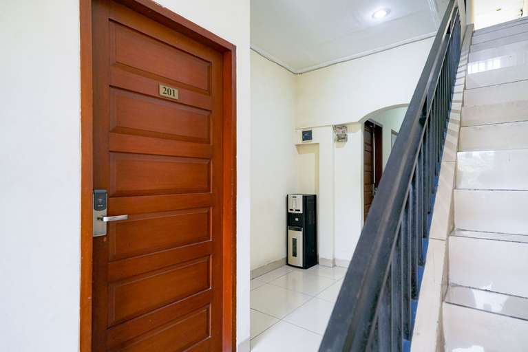 Public Area 3, RedDoorz @ Buah Batu 5, Bandung