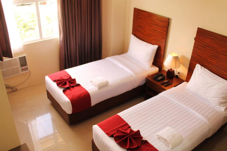Sebastien Hotel Room Type - Deluxe Twin Studio