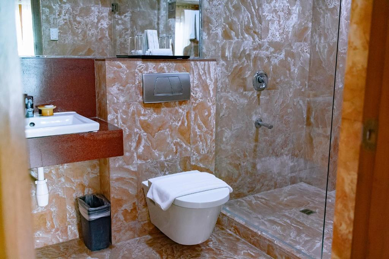 Bathroom 5, Crown Regency Beach Resort, Malay