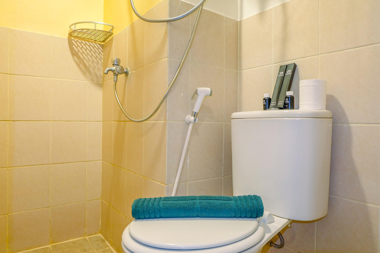 Bedroom 4, Podomoro Golf View 2BR Apartment near Exit Tol Cimanggis By Travelio, Bogor