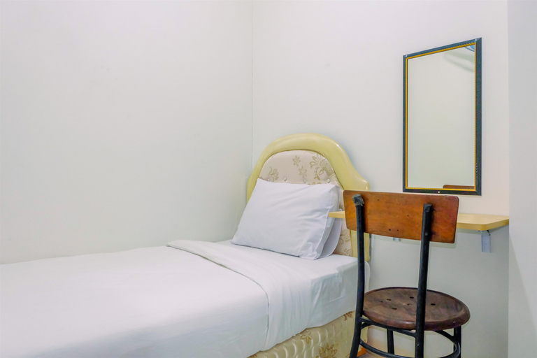 Bedroom 3, Podomoro Golf View 2BR Apartment near Exit Tol Cimanggis By Travelio, Bogor