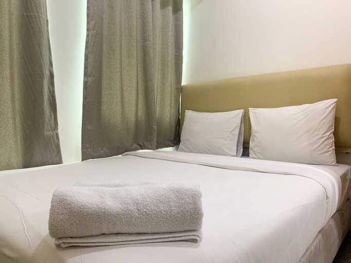 Simply Look Studio Room at High Floor Osaka Riverview PIK 2 Apartment By Travelio, Tangerang