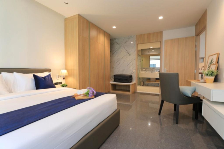 Bedroom 14