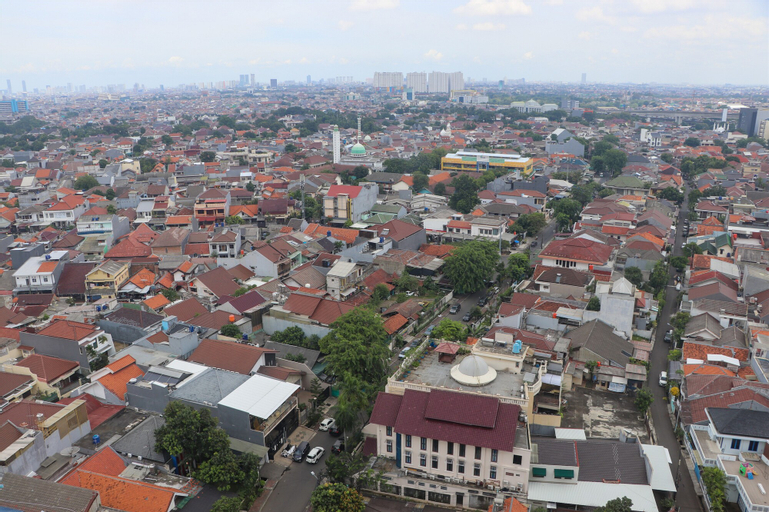 Exterior & Views 5, Fancy and Nice 1BR Apartment at H Residence By Travelio, East Jakarta