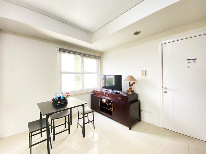 Exterior & Views 2, Pleasant 2BR at Apartment at Parahyangan Residence By Travelio, Bandung