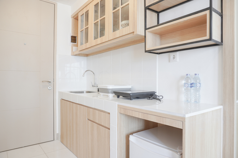Others 4, Fancy Designed Studio Room at Tokyo Riverside PIK 2 Apartment By Travelio, Tangerang