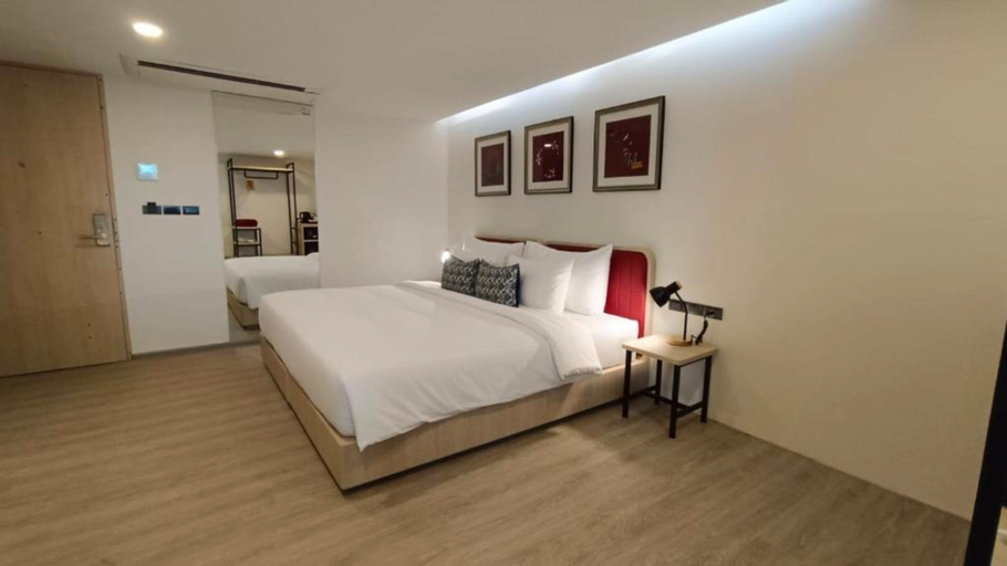 Bedroom 13